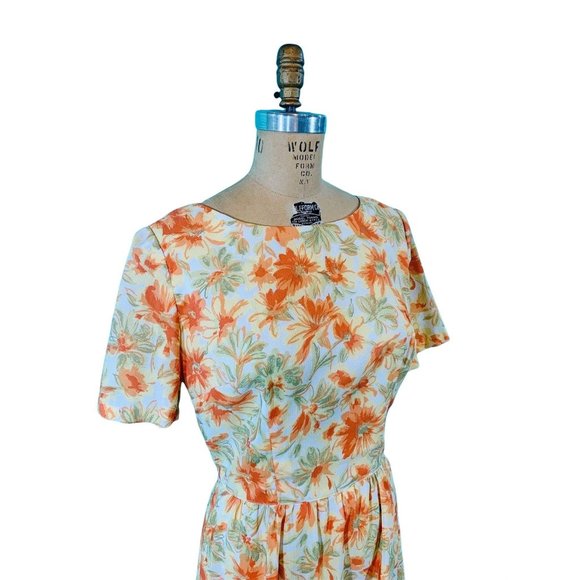 Vintage 1960s Sheath Dress Orange Floral Mid Century Pin Up | W 29" - Picture 3 of 10